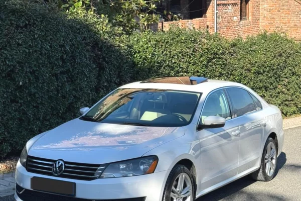 Makina me qera ne Tirane - 30 Euro