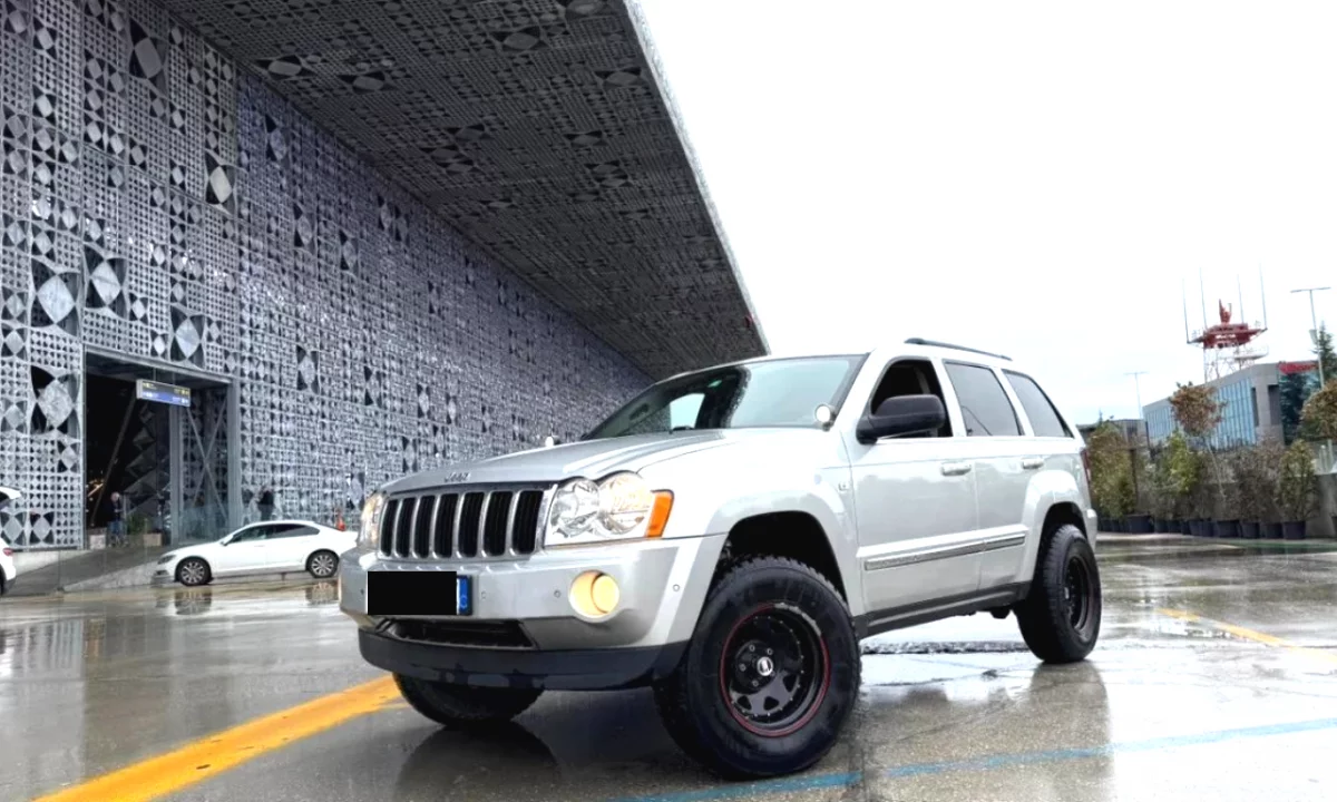 Jeep diesel off road nisur nga 49 euro dita