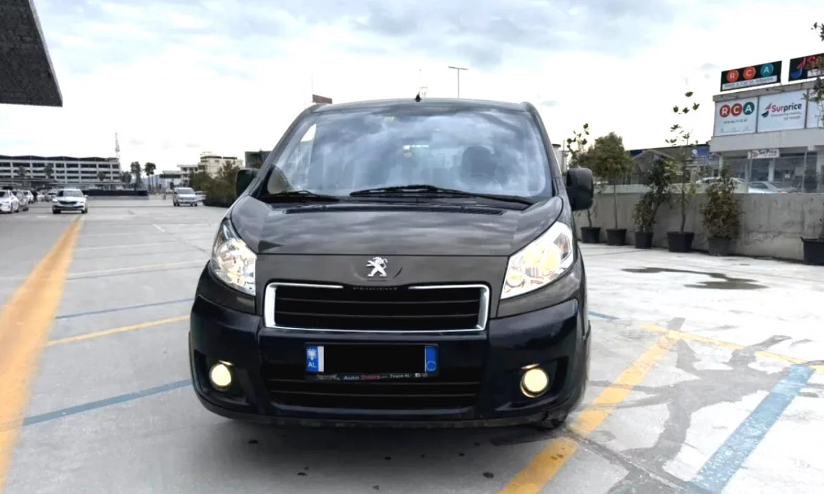Peugeot 8 vende manuale 2016 duke filluar nga 55 euro dita