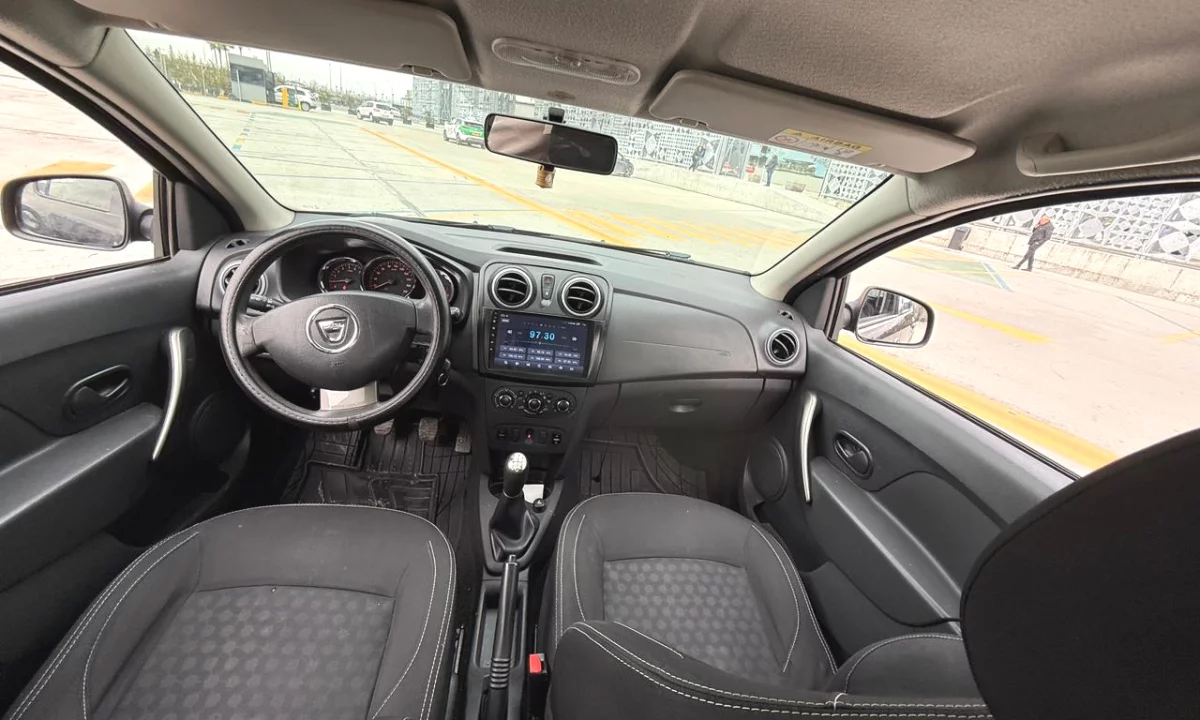 Dacia nafte 1.4 viti 2016 duke nisur nga 19 euro dita..