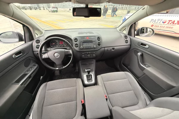 Noleggio Auto a Tirana - 22 Euro