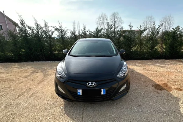 Makina me qera ne Tirane - 35 Euro