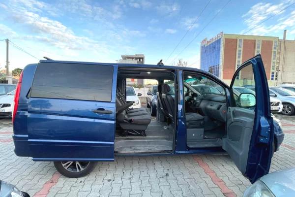 Mercedes-Benz Vito 9 vende – 2010 duke filluar nga 50 euro dita