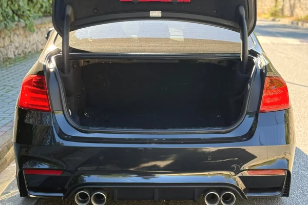 BMW 320d – M-Sport Look | Automatike | Panorame duke filluar nga 50 euro dita