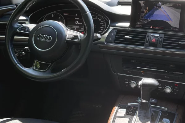Audi A6 – 2.0 Diesel | Automatike | Panorame duke nisur nga 50 euro dita