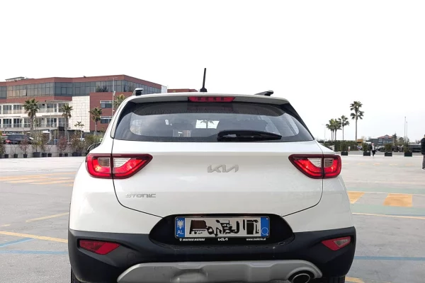 Kia Stonic – Automatike | 1.4 Benzine duke filluar nga 24 euro dita