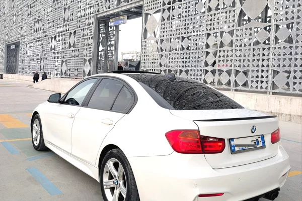 BMW 3 Series – Automat | 2.0 Dieselduke filluar nga 35 euro dita