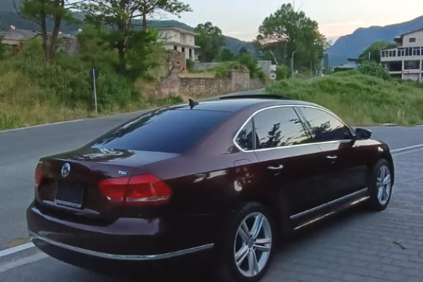 Car Rental in Tirana - 30 Euro