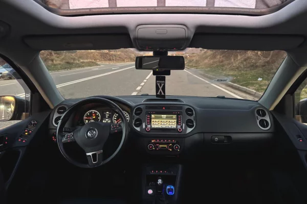 Volkswagen Tiguan – 2.0 Nafte | Automat duke filluar nga 35 euro dita