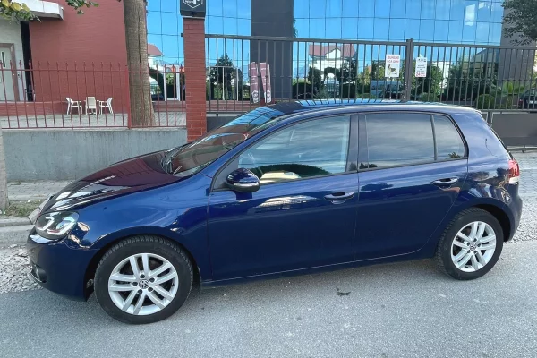 Car Rental in Tirana - 25 Euro