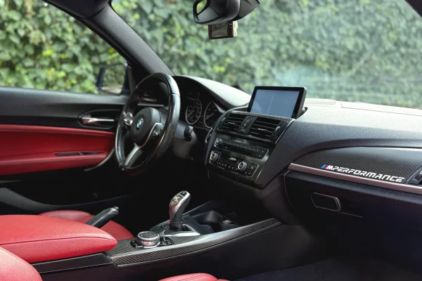 🚘 Makine me qera BMW Seria 2 M-Sport – Nafte | Automatike  duke nisur nga 70 euro dita