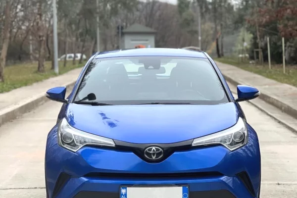 🚘 Toyota C-HR – 2.0 Benzine + Gaz | Automatike duke filluar nga 60 euro dita