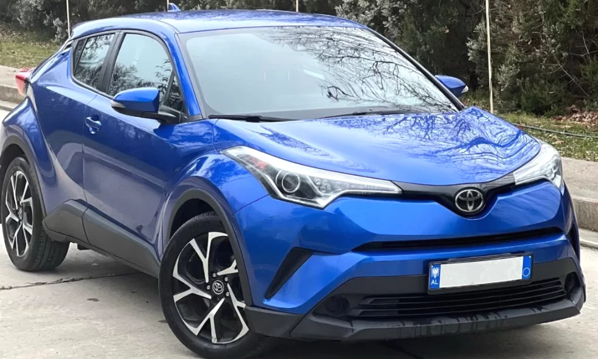 🚘 Toyota C-HR – 2.0 Benzine + Gaz | Automatike duke filluar nga 60 euro dita
