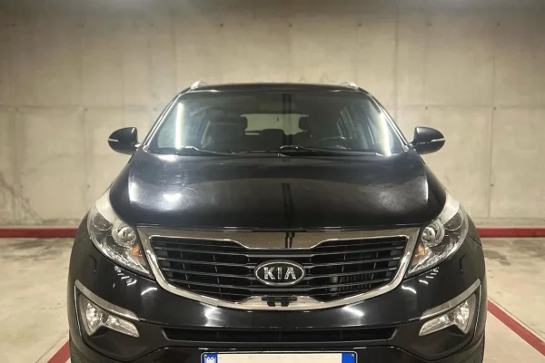 🚘 Kia Sportage – 2.0 Nafte | Automatike duke filluar nga 45 euro dita