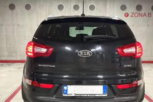 🚘 Kia Sportage – 2.0 Nafte | Automatike duke filluar nga 45 euro dita