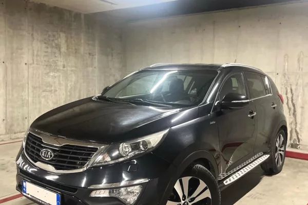 🚘 Kia Sportage – 2.0 Nafte | Automatike duke filluar nga 45 euro dita