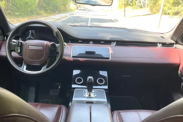 🚘 Range Rover Evoque – 2.0 Nafte | Automatike duke nisur nga 175 euro dita