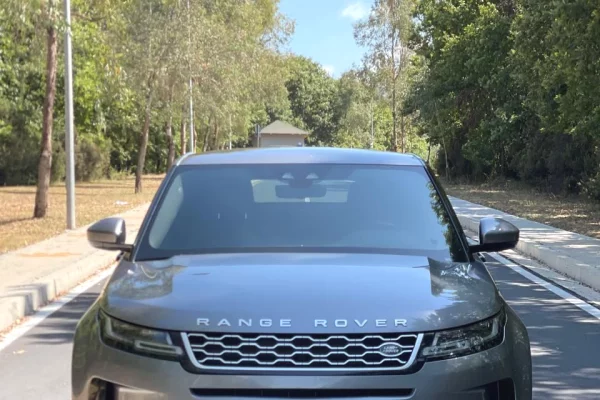🚘 Range Rover Evoque – 2.0 Nafte | Automatike duke nisur nga 175 euro dita