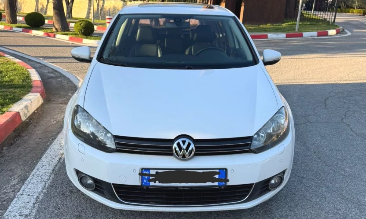 🚘 Volkswagen Golf 6 – 2.0 | Manuale duke filluar nga 30 euro dita