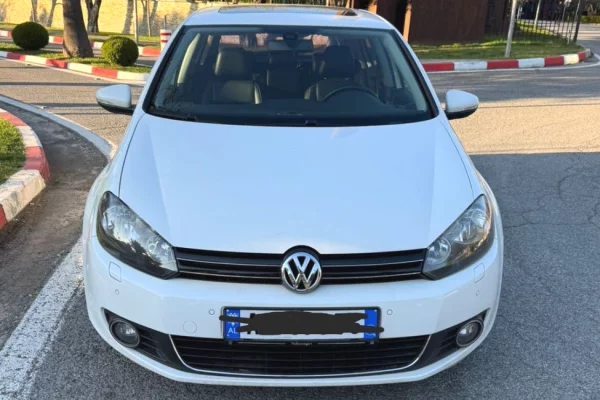 Makina me qera ne Tirane - 30 Euro