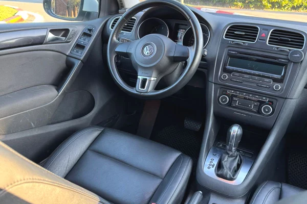 🚘 Volkswagen Golf 6 – 2.0 | Manuale duke filluar nga 30 euro dita