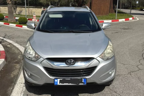 Makina me qera ne Tirane - 40 Euro