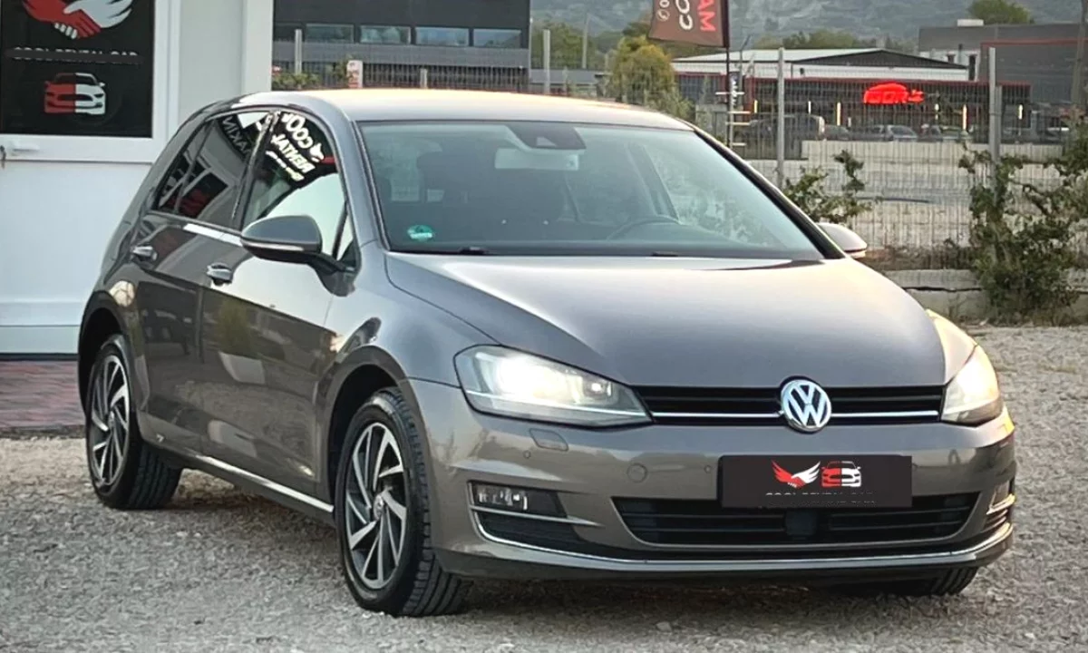 🚘 Makina me qera ne Rinas Tirane – Volkswagen Golf 7 2.0 Diesel | duke filluar nga 40 euro dita