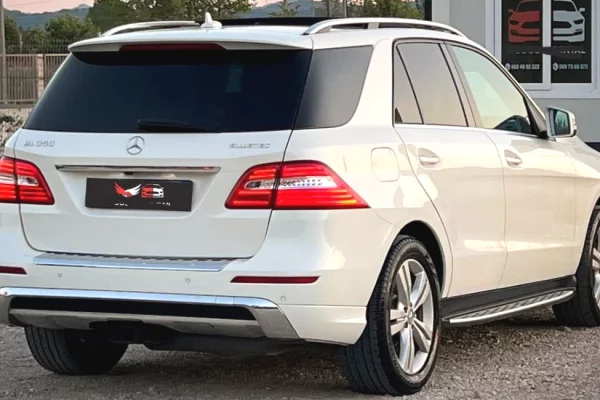 🚘 Makina me qera ne Rinas Tirane – Mercedes-Benz ML 3.5 | duke filluar nga 60 euro dita