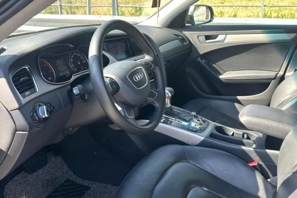 Makina me Qira ne rinas  – Audi A4 2015 duke filluar nga 45 euro dita