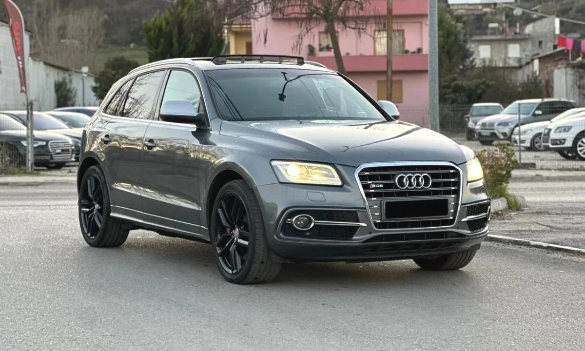 Makine me qera ne Rinas Tirane Audi SQ5 – 3.0 TDI duke filluar nga 75 euro dita