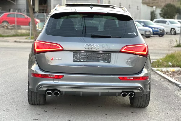 Makine me qera ne Rinas Tirane Audi SQ5 – 3.0 TDI duke filluar nga 75 euro dita