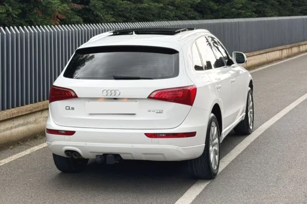 Makina me qera ne Tirane - 60 Euro