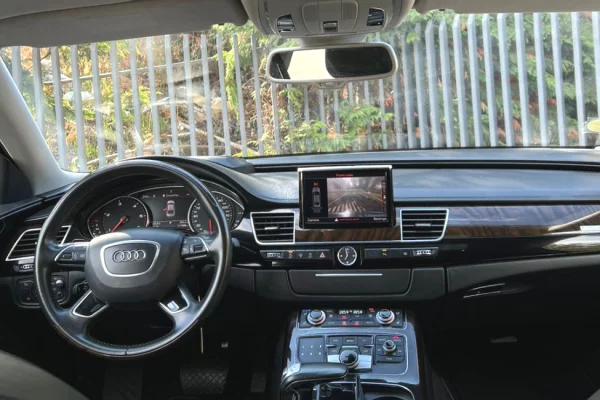 Makina me qera ne Tirane - 100 Euro