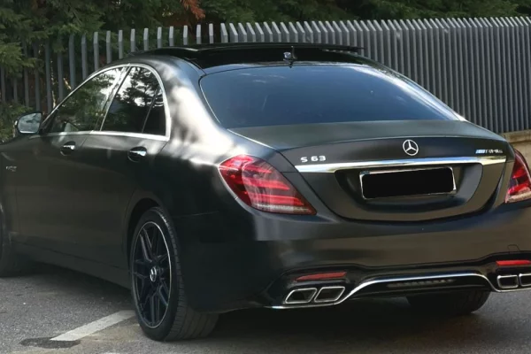 Makina me qera ne Tirane - 180 Euro