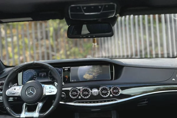 Makina me qera ne Tirane - 180 Euro