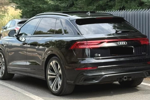 Makina me qera ne Tirane - 210 Euro