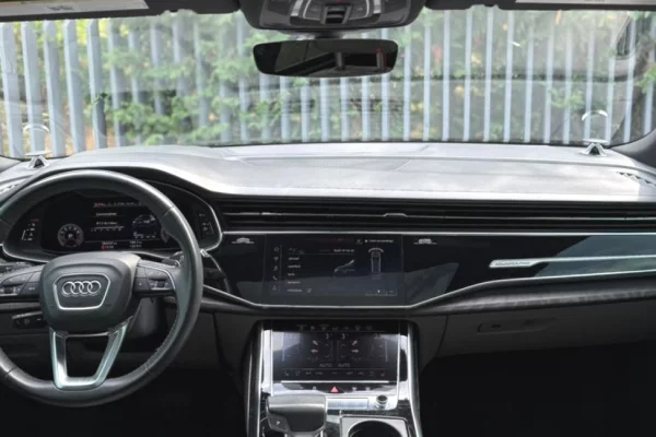 Makina me qera ne Tirane - 210 Euro