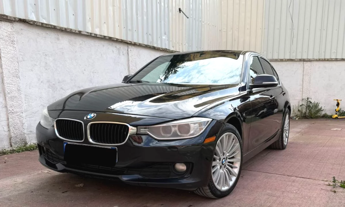 Makina me qera ne Tirane – BMW Seria 3 2.0 Nafte | Automatike duke filluar nga 40 euro dita