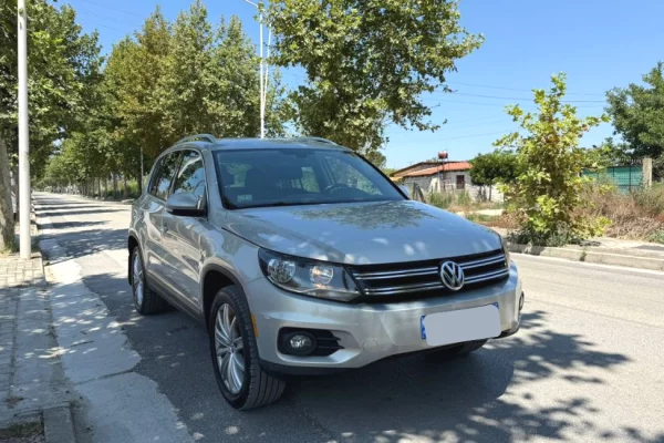 Makina me qera ne Tirane - 40 Euro