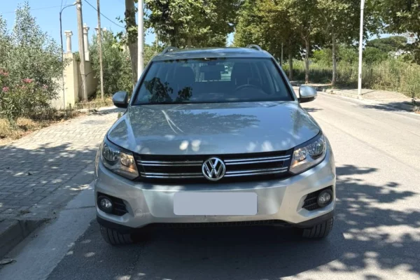 Makina me qera ne Tirane - 40 Euro