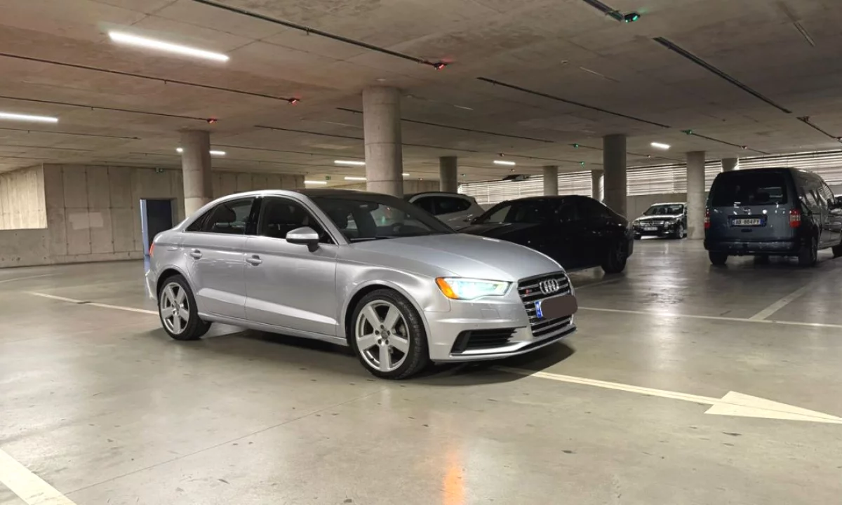 Makine me qera ne Tirane Audi A3 2015 – Nafte Automatike duke filluar nga 40 euro dita