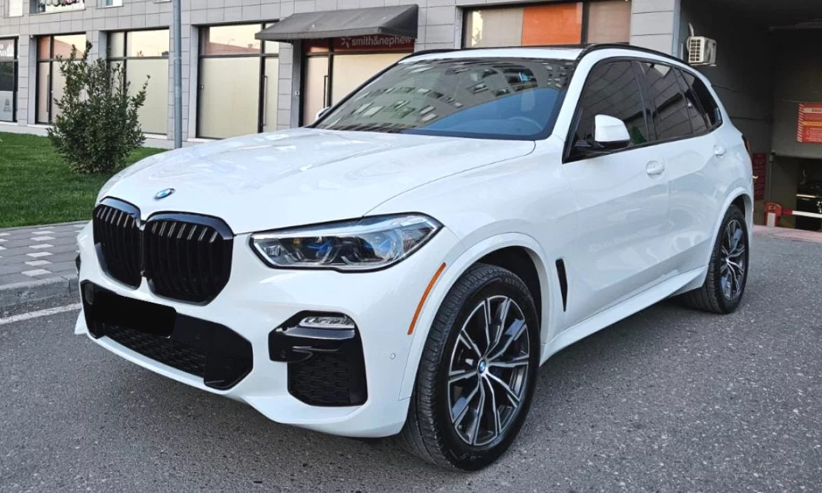 Makina me qera ne Rinas Tirane – BMW X5 3.0 Benzine  duke filluar nga 200 euro dita