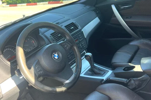 Makina me qera ne Rinas Tirane – BMW X3 Nafte per 40 euro dita