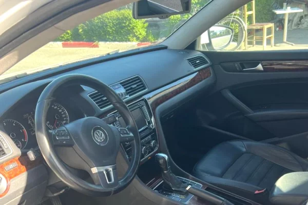 Makina me qera ne Tirane - 35 Euro