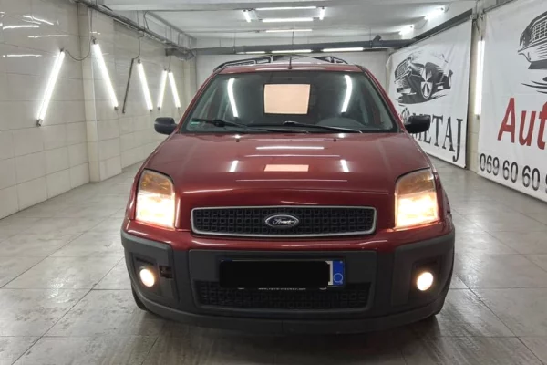 🔥 Makine me qera super ekonomike ne Sarande – Ford Fusion 2007 duke filluar nga 20Euro/dita 🔥