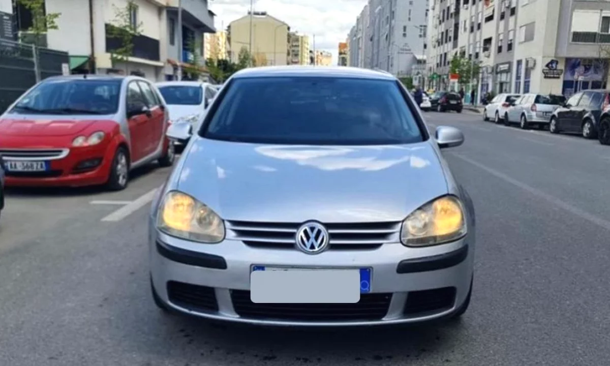 🔥 Makine me qera ekonomike ne Sarande – VW Golf 5 2006 duke filluar nga 20Euro/dita 🔥