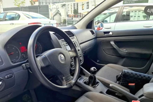 🔥 Makine me qera ekonomike ne Sarande – VW Golf 5 2006 duke filluar nga 20Euro/dita 🔥