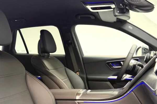Makine me qera ne Rinas Mercedes-Benz GLC 2026 | Diesel Automat | SUV Premium i Gjenerates se Re 