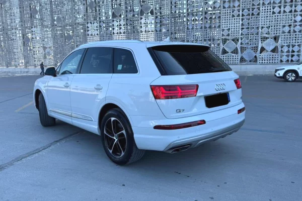 Audi Q7 2018 | 7 Vende | Diesel Automat | SUV Premium Familjar – nga 120Euro / dita