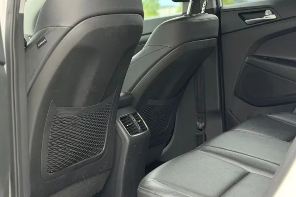 Makine me qera ne Durres Hyundai Tucson 2017 – SUV Komod, Ekonomik & Modern  duke filluar nga 50 eur